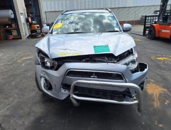 Mitsubishi Wreckers