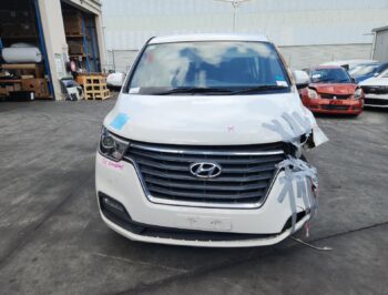 Hyundai Wreckers