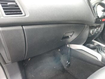 Glove Box