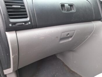 Glove Box (lower}