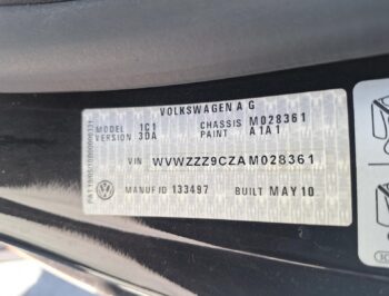 Headrest 2nd Row Right