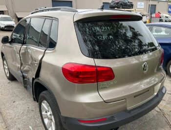 LHR Tiguan 185