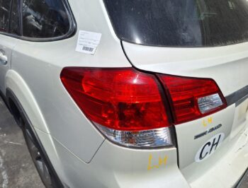 Left Tail light