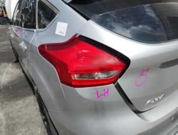 Left Tail light