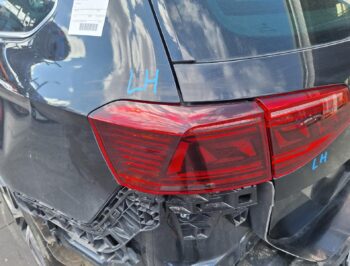 Left Tail light