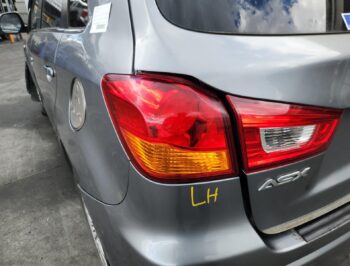 Left Tail light