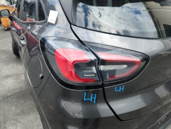 Left Tail light