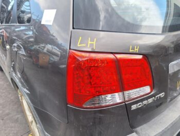 Left Tail light