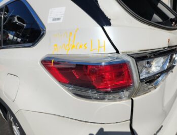 Left Tail light