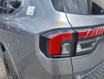 Left Tail light