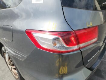 Left Tail light