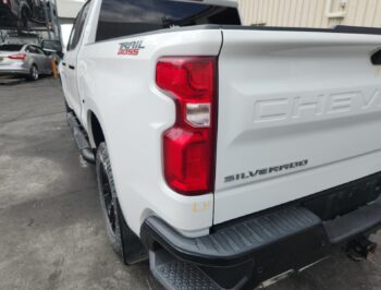 Left Tail light