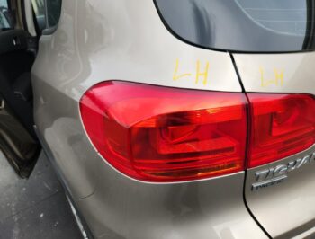 Left Tail light