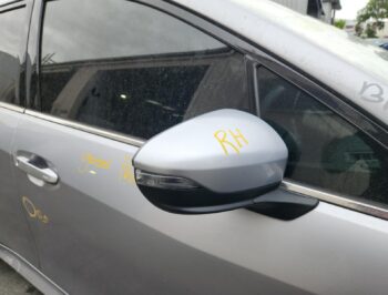 Right Front Door Mirror