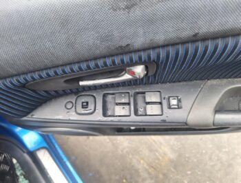 Right Front Master Switch