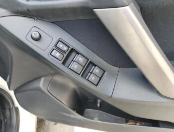 Right Front Master Switch