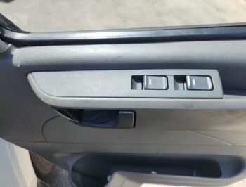 Right Front Master Switch