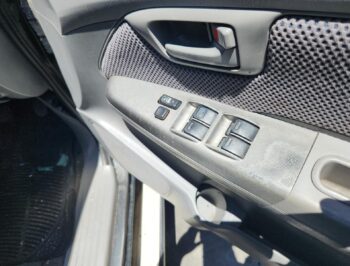 Right Front Master Switch