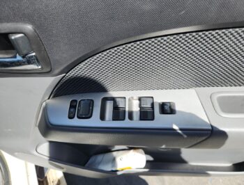 Right Front Master Switch