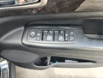 Right Front Master Switch