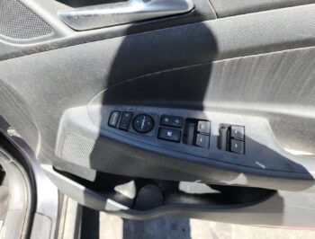 Right Front Master Switch