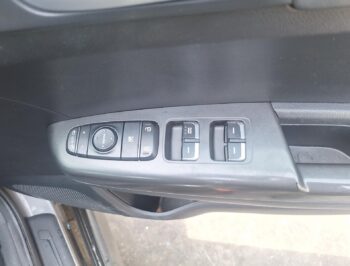 Right Front Master Switch