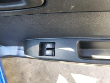 Right Front Master Switch