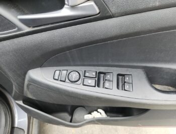 Right Front Master Switch