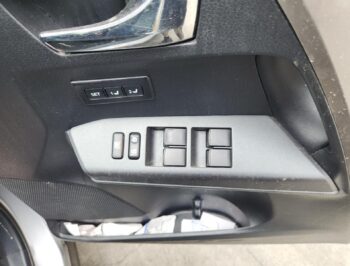 Right Front Master Switch