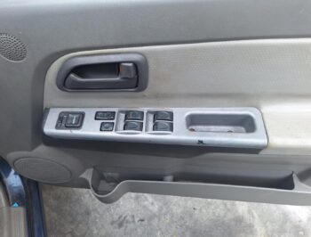 Right Front Master Switch