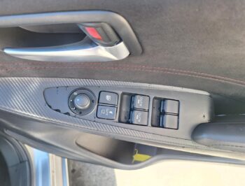 Right Front Master Switch