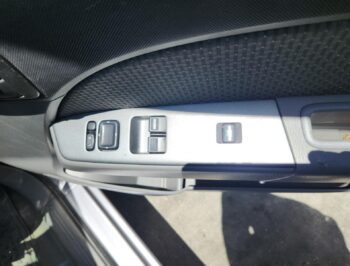 Right Front Master Switch