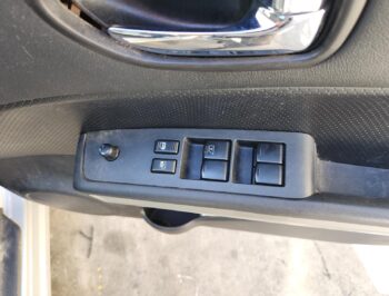 Right Front Master Switch