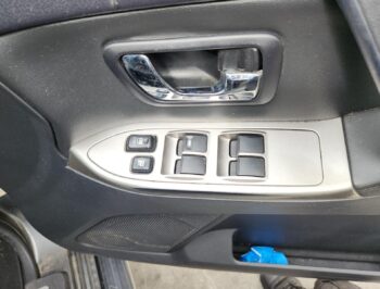 Right Front Master Switch