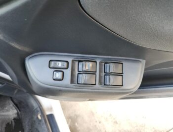 Right Front Master Switch