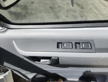 Right Front Master Switch