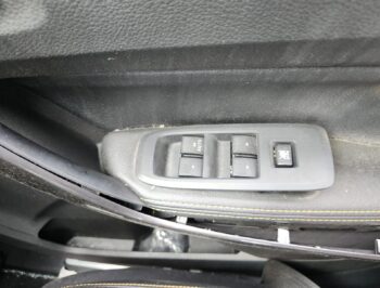 Right Front Master Switch