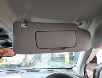 Right Front Sun visor (1)
