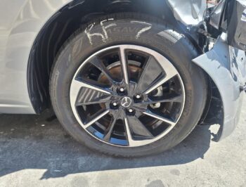 Right Front Wheel Mag