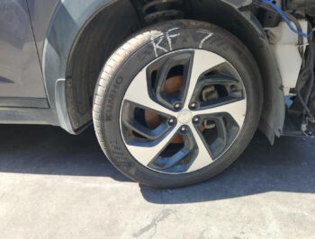 Right Front Wheel Mag