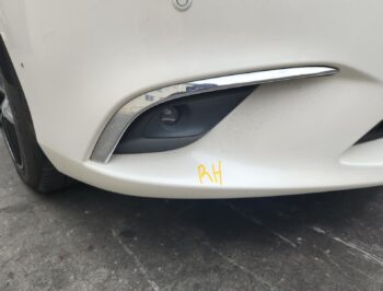 Right Indicator-Fog-Side (fog light)