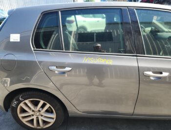Right Rear Door - Sliding