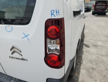Right Tail light