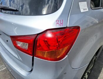 Right Tail light