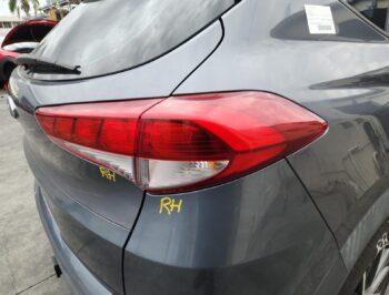 Right Tail light