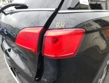 Right Tail light