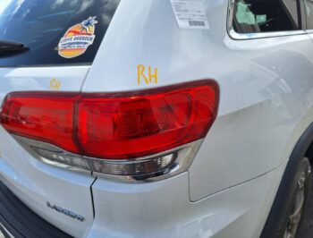 Right Tail light