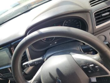 Steering Wheel Front - (to show wear)