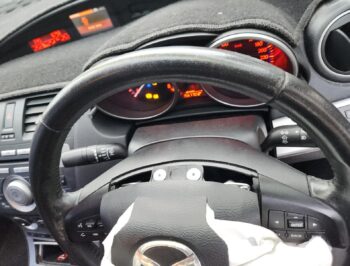 Steering Wheel Front - (to show wear)