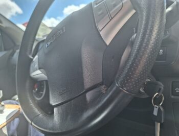 Steering Wheel Upper(to show wear)
